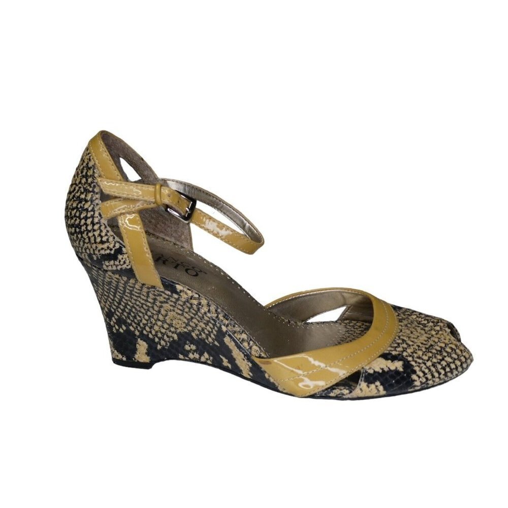 Franco Sarto Snakeskin Wedge Sandals Size 7 Yellow pattent leather
